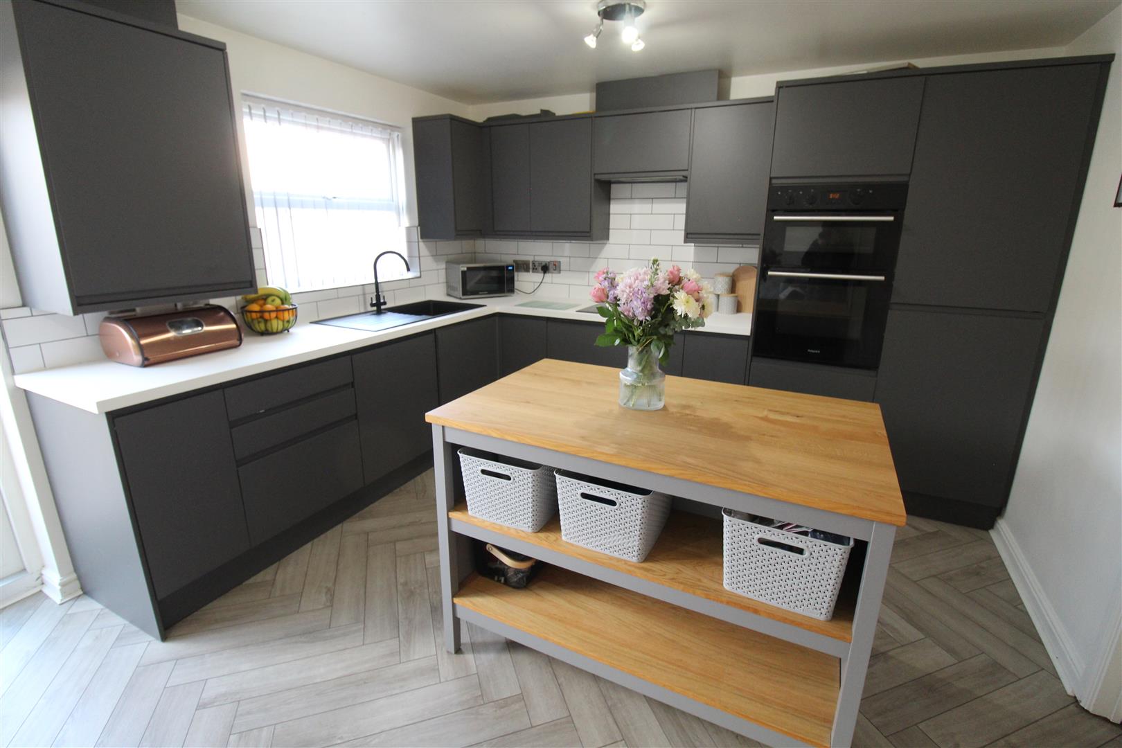 Doulton Grove, Baddeley Green, Stoke-On-Trent